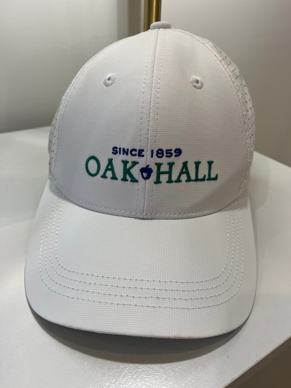 Oak Hall White Performance Golf Cap